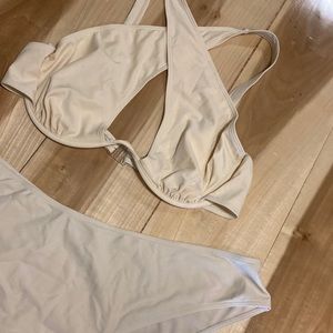 Halter top cross bikini set